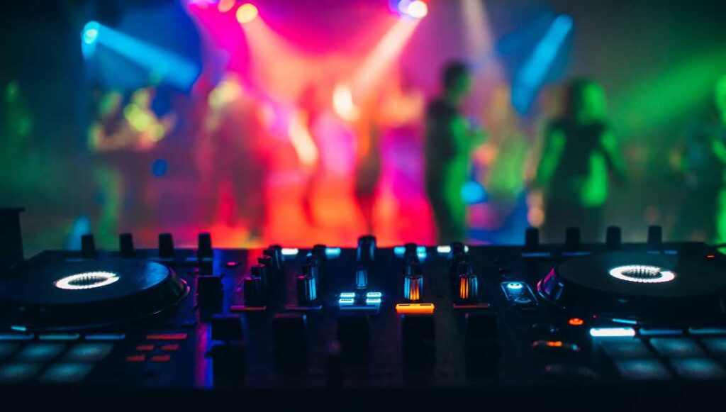 How to get DJ gigs at bars, clubs and parties.